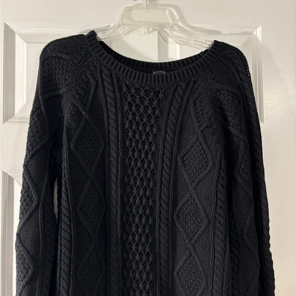 Women’s Gap black sweater size large - Picture 2 of 4